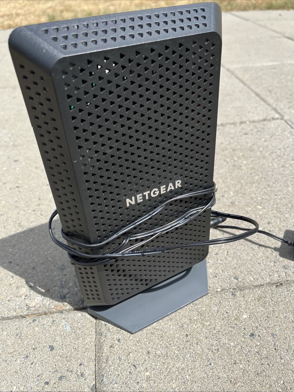 NETGEAR Nighthawk CM1200 DOCSIS 3.1 Cable Modem Router for Gbps speeds 4 Port